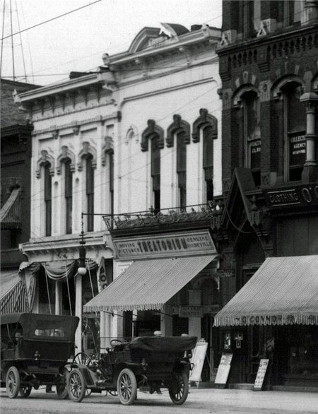 Capitol Theatre - Older Pic Of Capitol (newer photo)